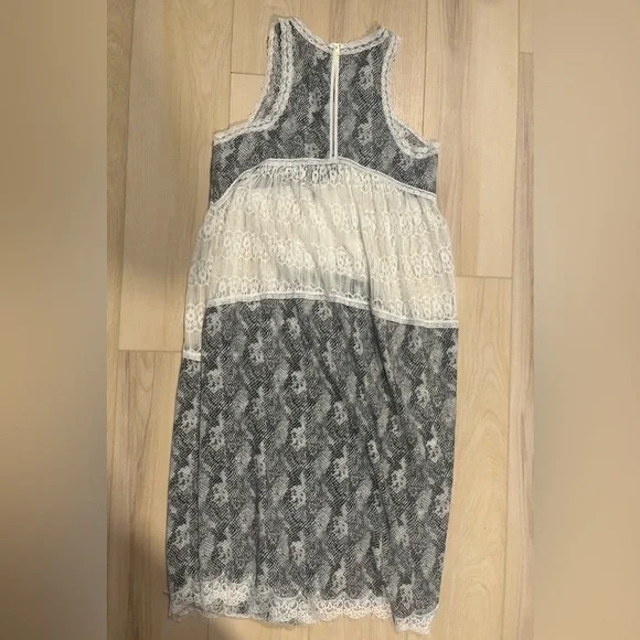 POL Lace Dress/Kimino - Picture 6 of 6